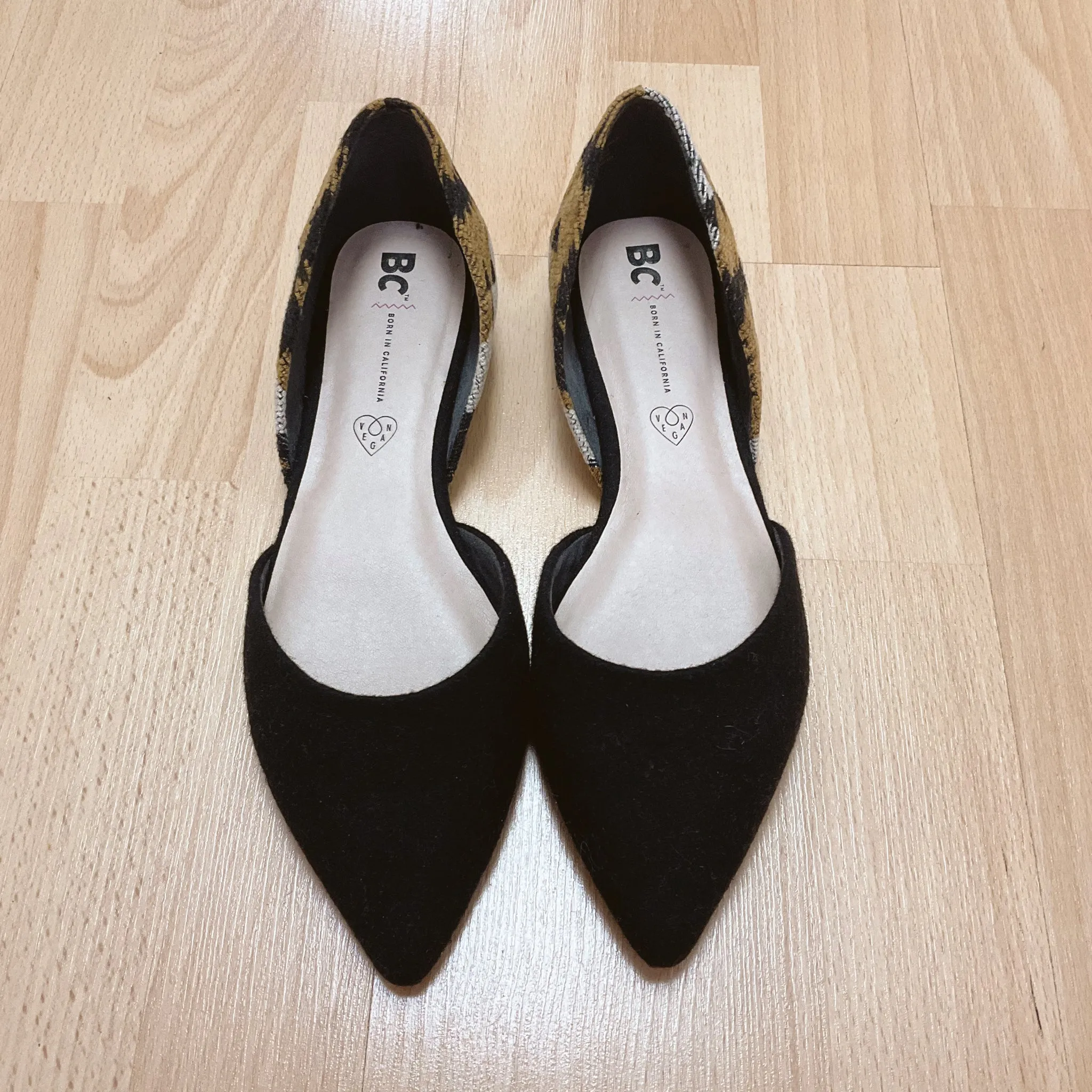 BC Shoe Size 8.5 black/Tan Print Consignment Ladies Flats