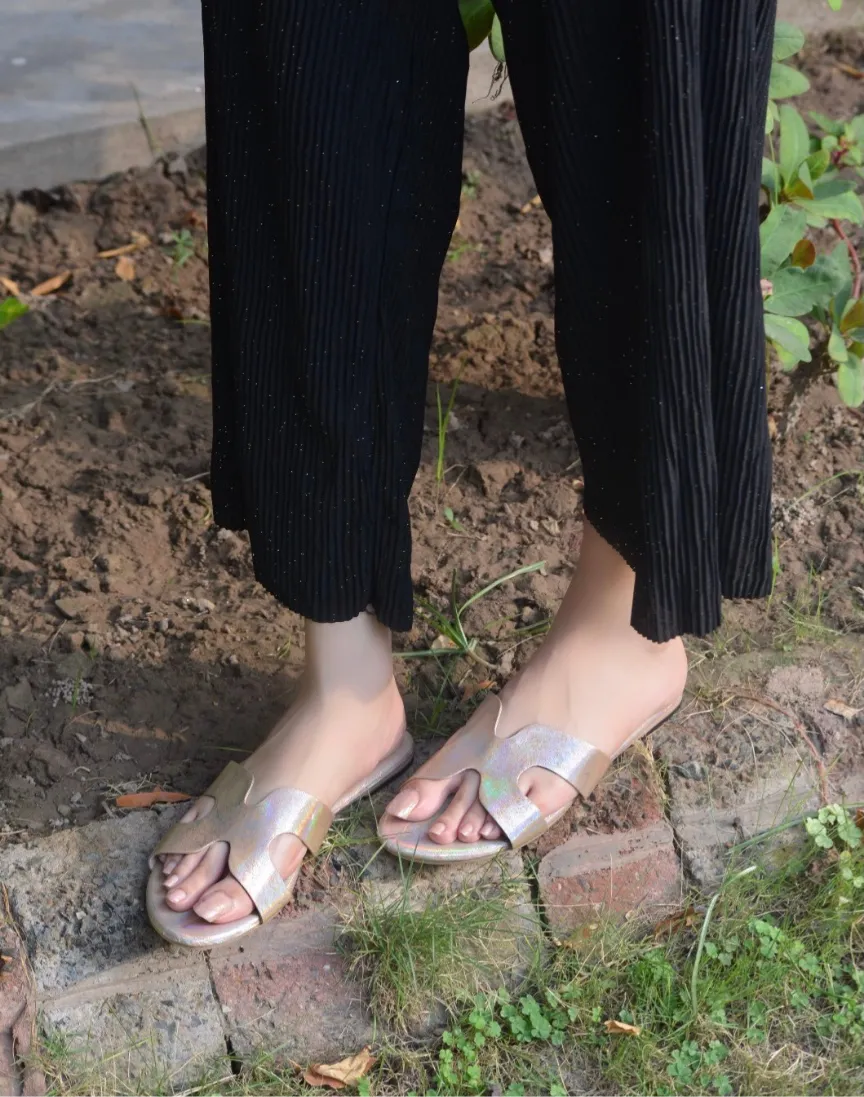 Clara Slides- Rose Gold