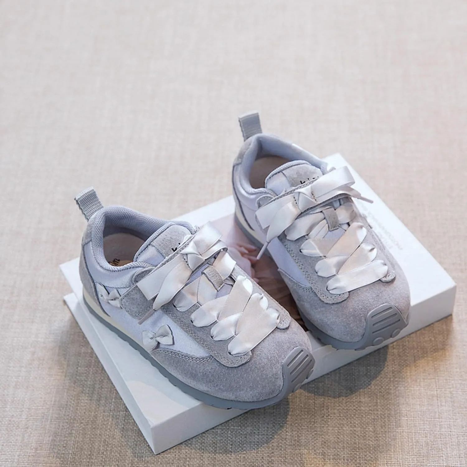 Kids Running Tennis Shoes Girls Toddler Casual Sneakers Fashion Bow Walking Shoes Breathable Soft Sole Lightweight Footwear Infant Preschool Everyday