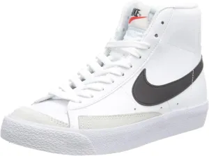 Nike Boy's Air Force 1 Mid Le (Big Kid)