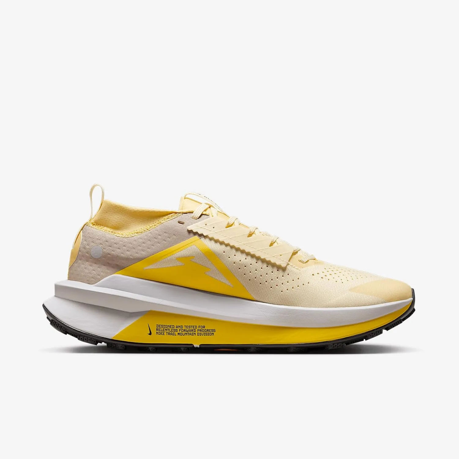 Nike Zegama 2 Men's Trail Running Shoes (FD5190-700, Alabaster/Lightning/Saturn Gold/Medium Ash)