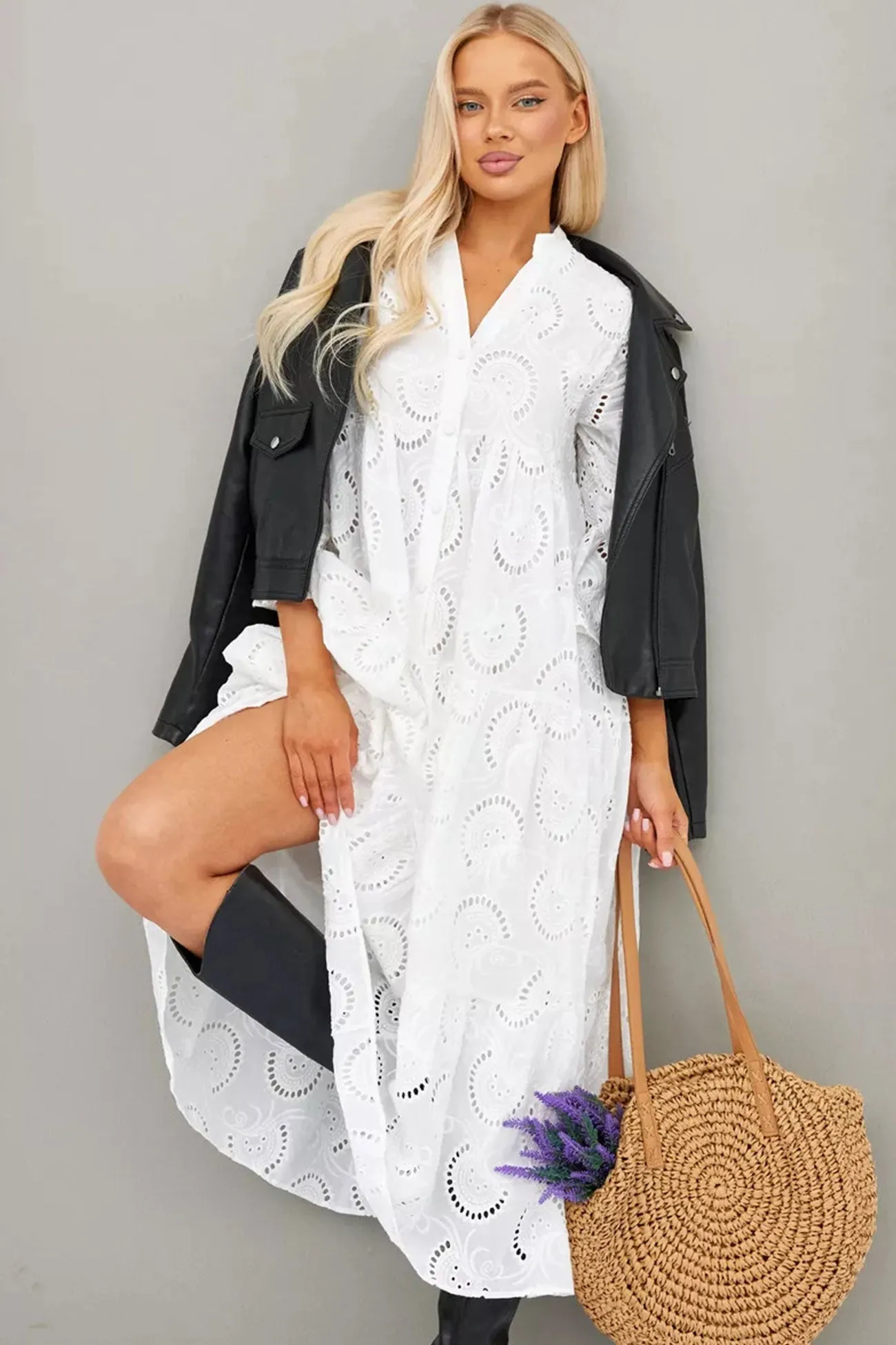 Noa™ - Cotton Dress with Embroidered Sleeves and V-Neckline