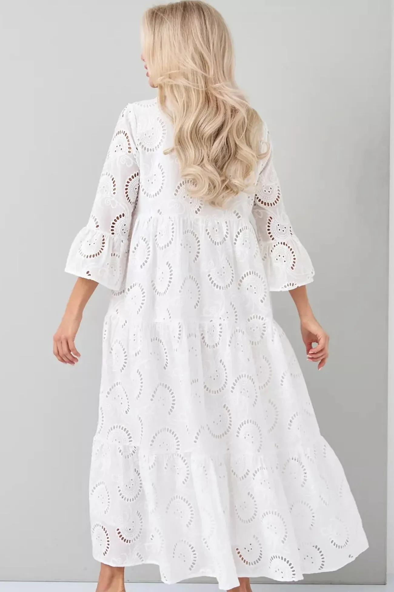 Noa™ - Cotton Dress with Embroidered Sleeves and V-Neckline