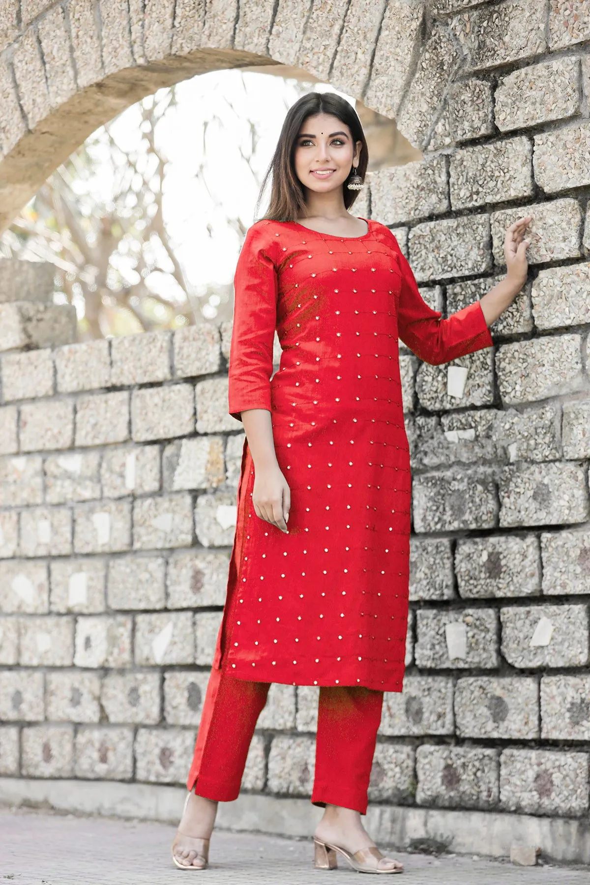 Red Solid Mirror Embellished Kurta Pant Set (pack of 2)