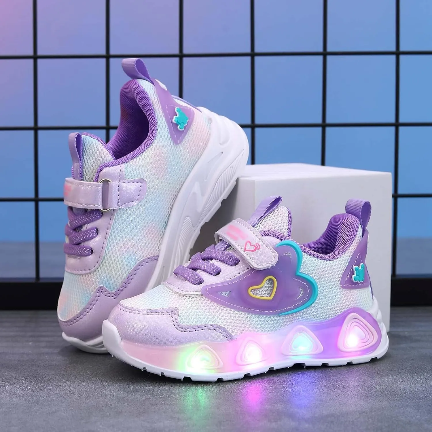 Sneakers for Girls Light Up Breathable Running Cute Shoes Anti-Slip Lace Up Girls Walking Sports Shoes Kids Sneakers