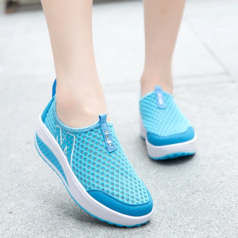 Women Athletic Footwear