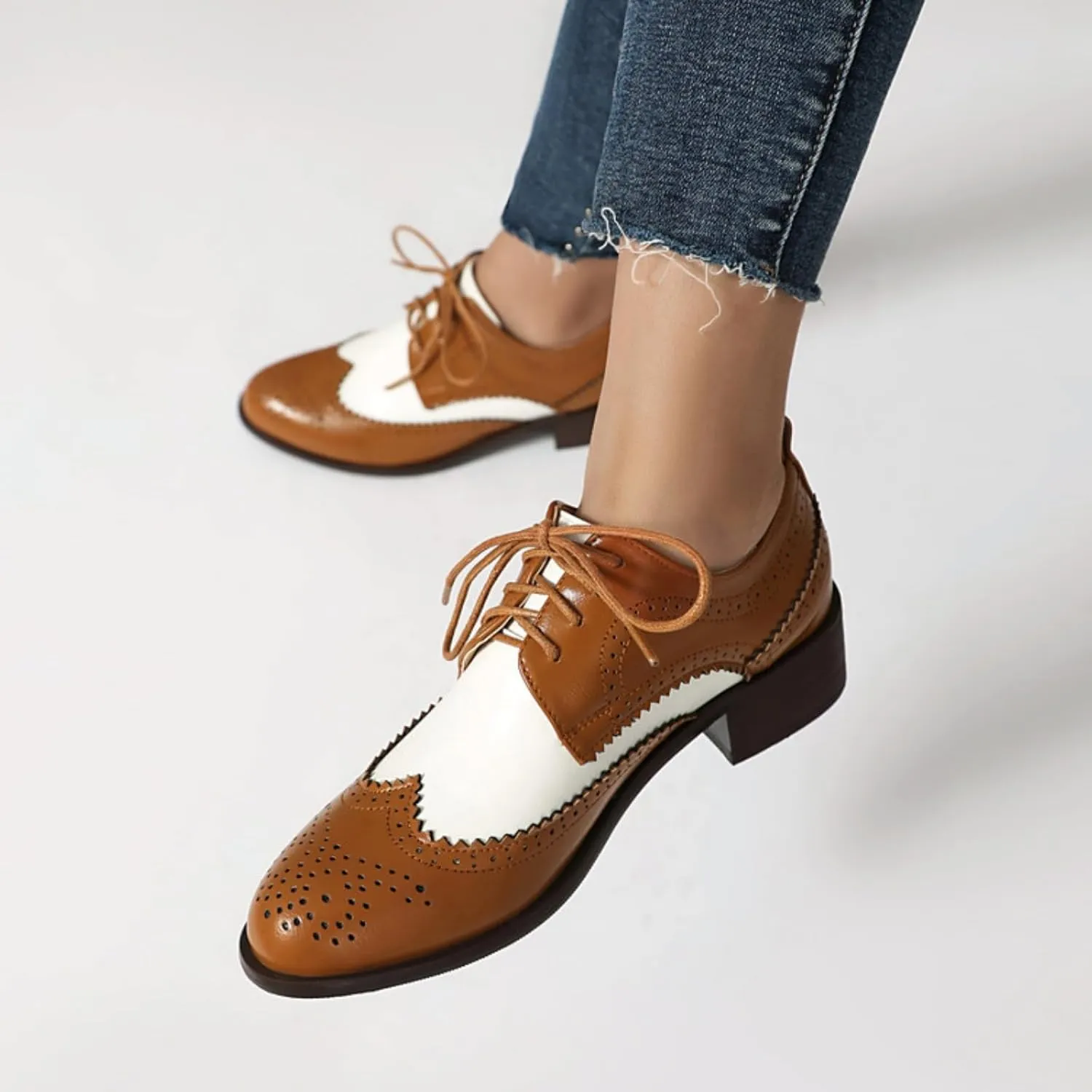 Women's Leather Perforated Lace Up Oxfords Round Toe Patchwork Wingtip Brogues Comfortable Slip-On Low Block Chunky Heels Work Office Business Dress Pumps Shoes
