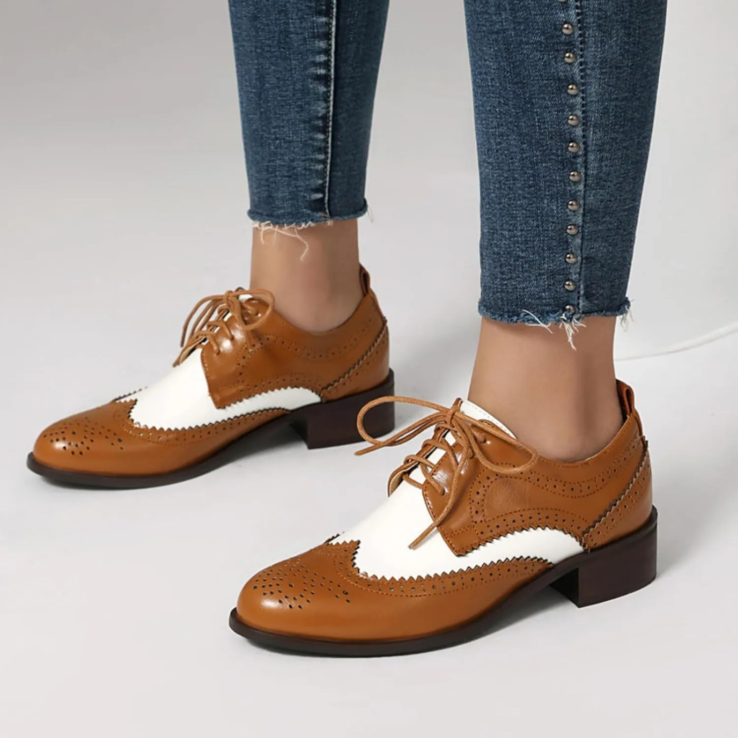 Women's Leather Perforated Lace Up Oxfords Round Toe Patchwork Wingtip Brogues Comfortable Slip-On Low Block Chunky Heels Work Office Business Dress Pumps Shoes